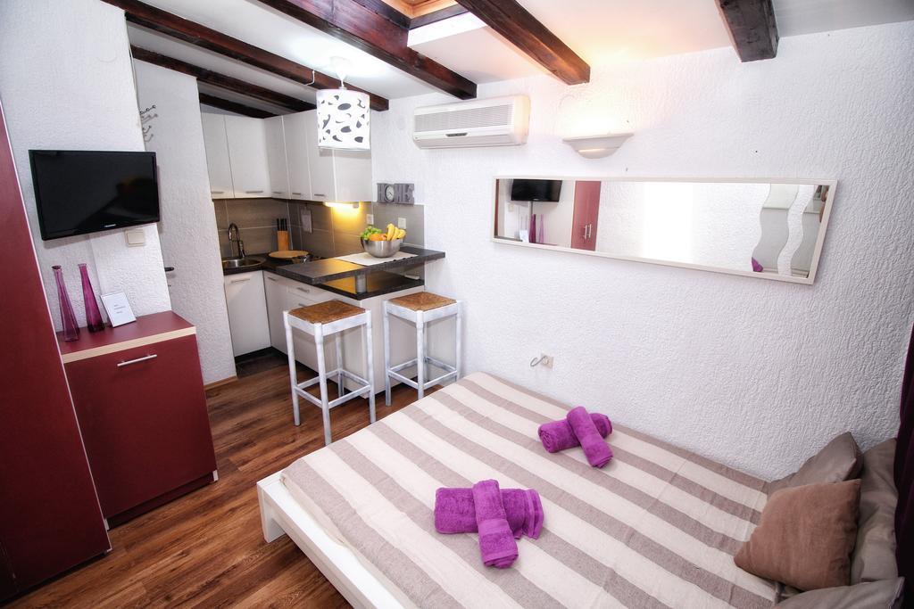 Apartments Nevija Rovinj Exterior foto